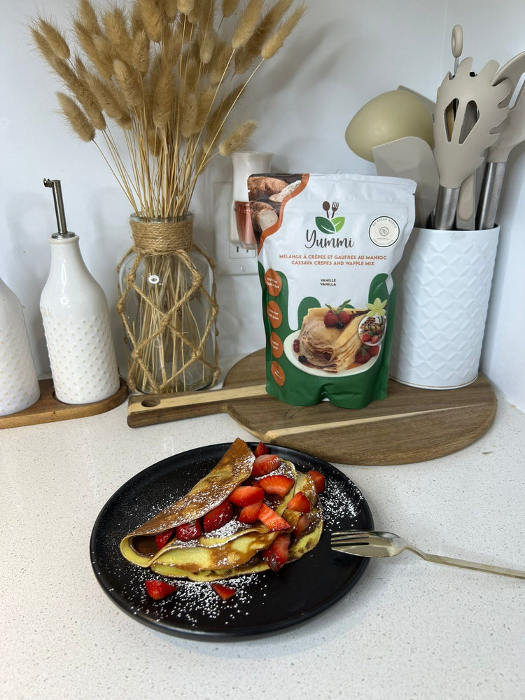 Savourez notre délicieuse crêpe garnie de bleuets juteux et d'une onctueuse crème. Parfaite pour un petit-déjeuner gourmand ou un dessert, elle allie fraîcheur et douceur pour une expérience culinaire inoubliable.