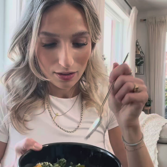 yummiofficial_-DGQm7yQN2L4.mp4